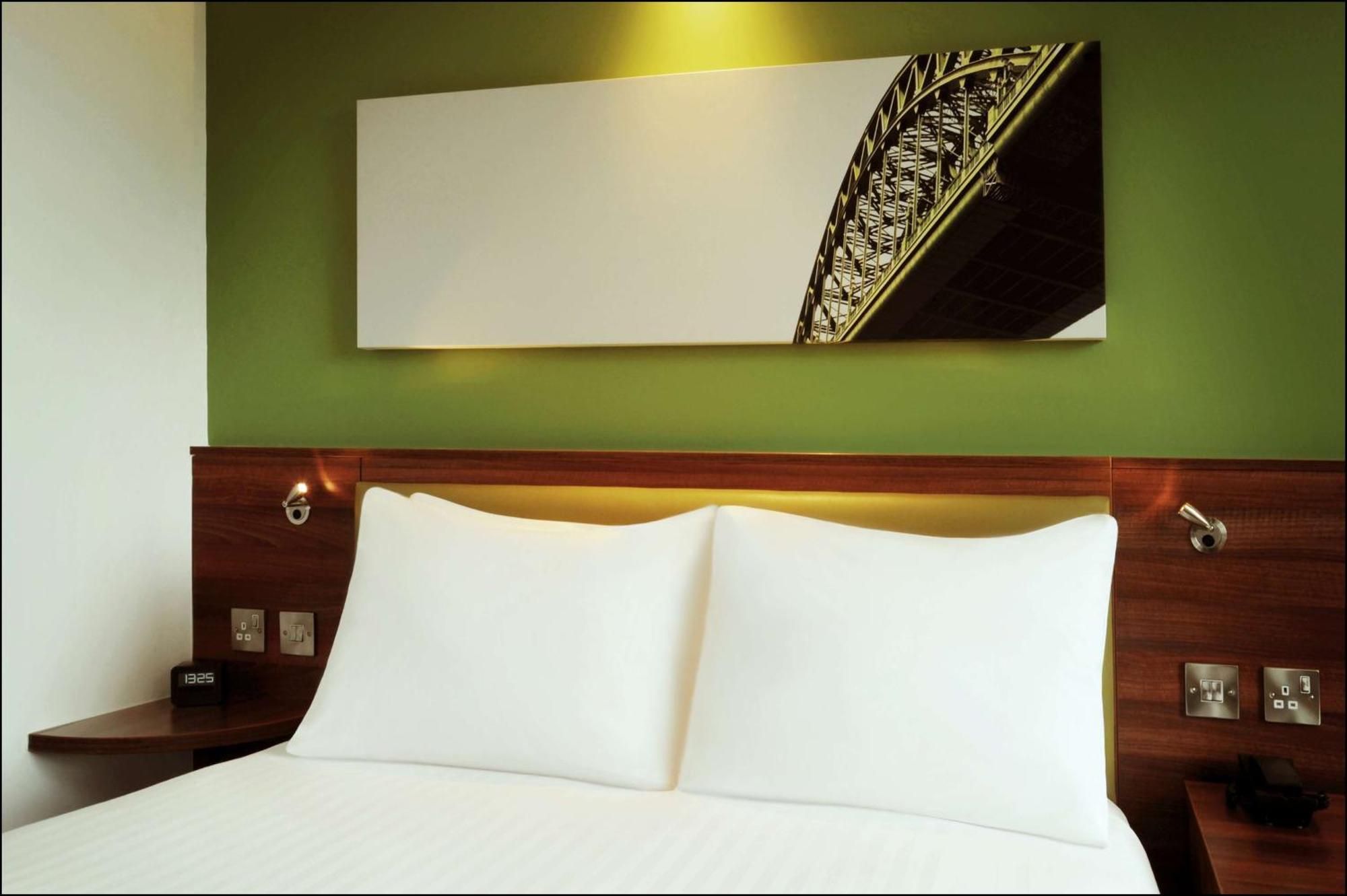 מלון Hampton By Hilton Newcastle מראה חיצוני תמונה