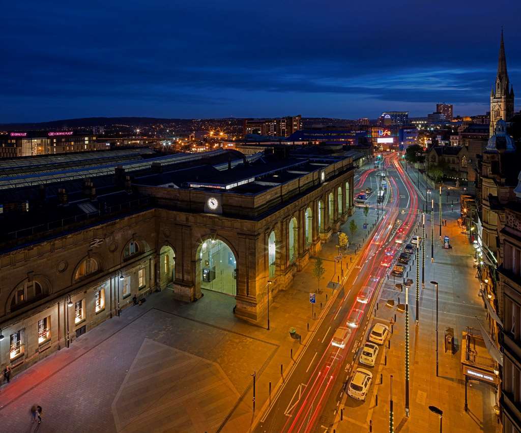 מלון Hampton By Hilton Newcastle שירותים תמונה