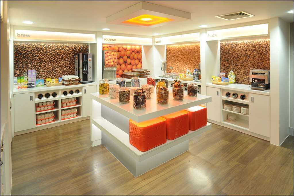 מלון Hampton By Hilton Newcastle מסעדה תמונה